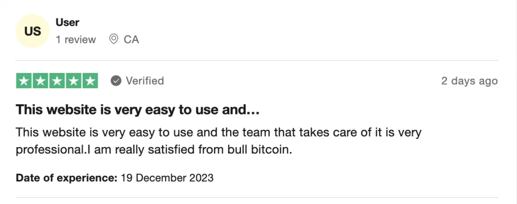 A Bull Bitcoin review showing a 5-star rating and positive user feedback.